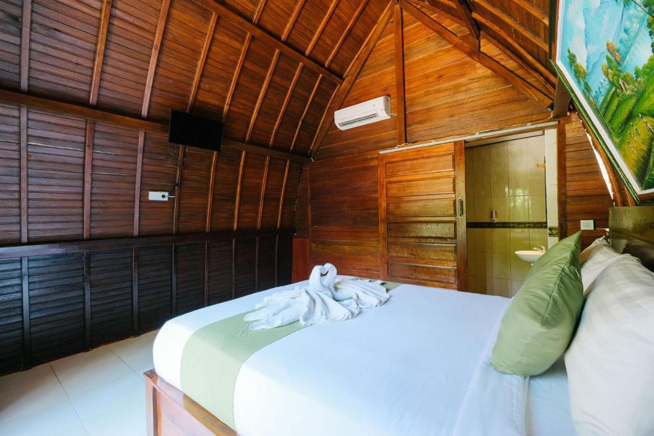 Adi Bungalow Nusa Penida Ped Luaran gambar